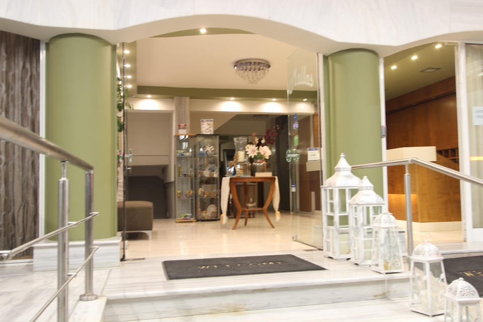 Hotel Mallas Hotel in Halkidiki