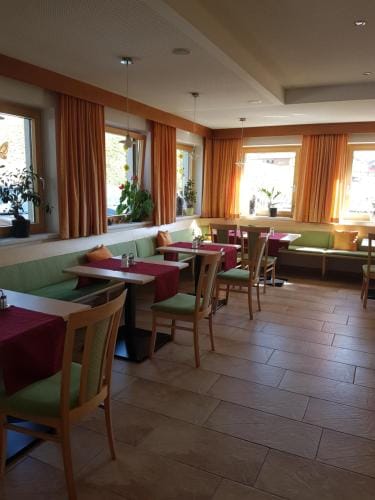 Hotel Garni Alpendiamant Hotel in Serfaus