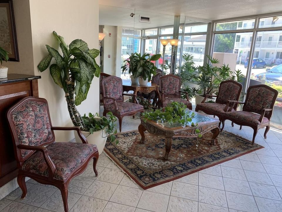 Gold Leaf Hotel of Dewey Hotel in Dewey Beach