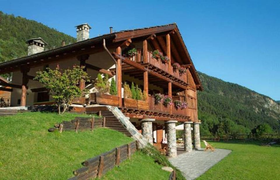 Maison Tissiere Hotel in Torgnon