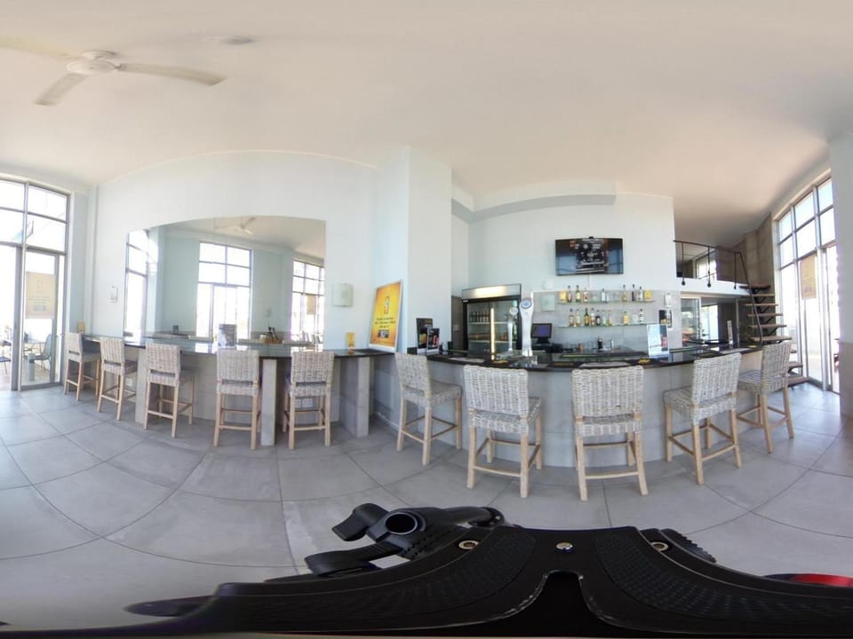 Bar/lounge