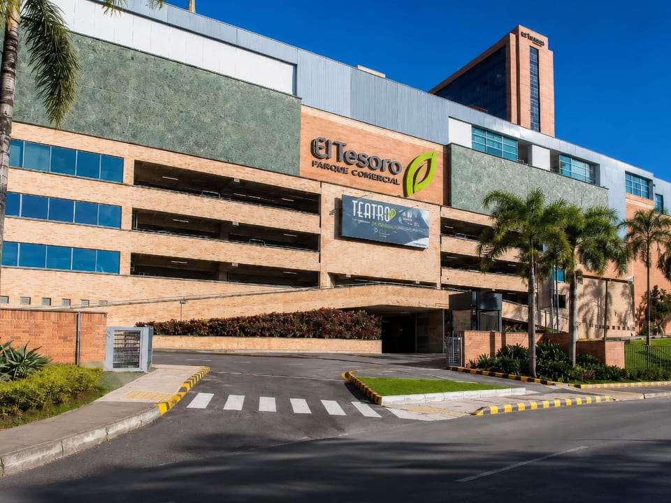 Novotel Medellin El Tesoro Hotel in Medellin