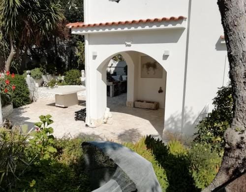 B&B L'Altare Bianco Hotel in Vieste