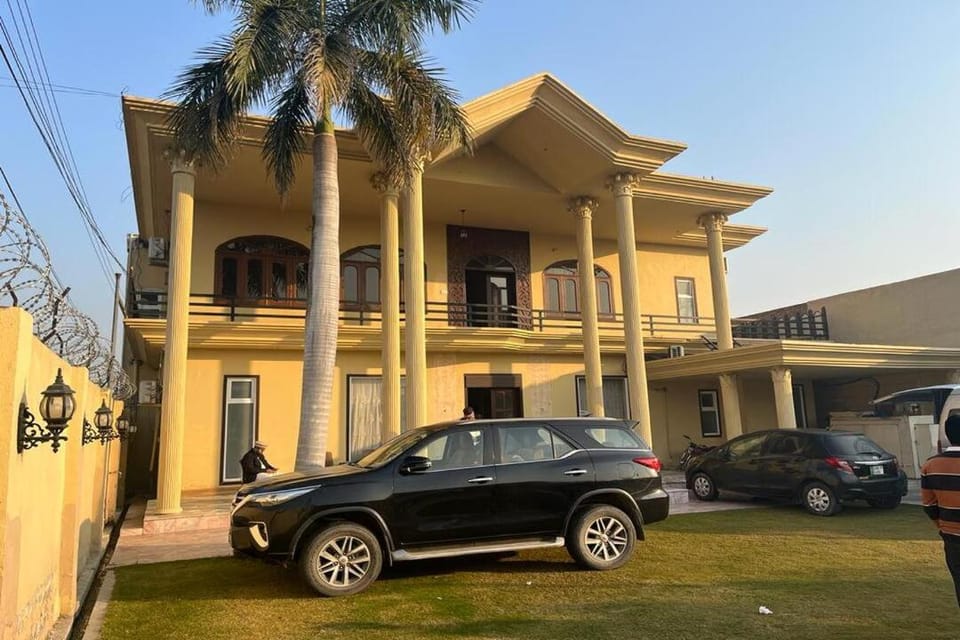 Shelton House Mardan Hotel in Pakistan