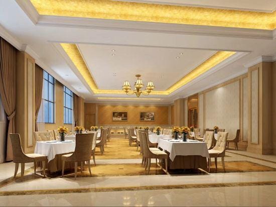 Urban Garden Hotel (Haining Xucun Shiqiao Road) Hotel in Hangzhou