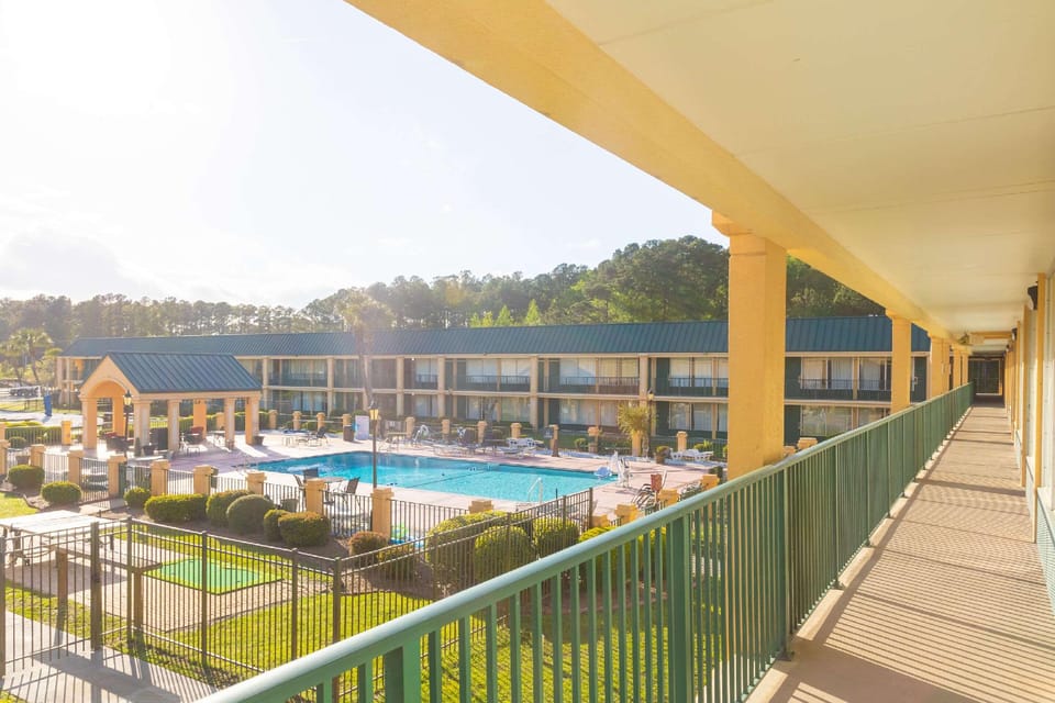 Quality Inn Richmond Hill - Savannah I-95 Hotel in Richmond Hill