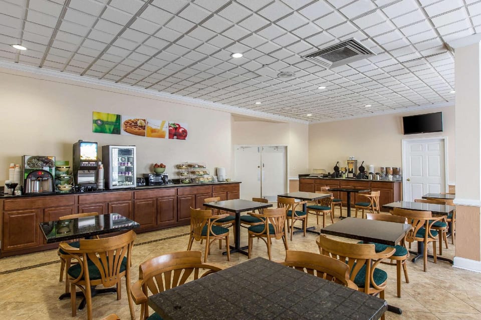 Quality Inn Midtown Hotel in Savannah