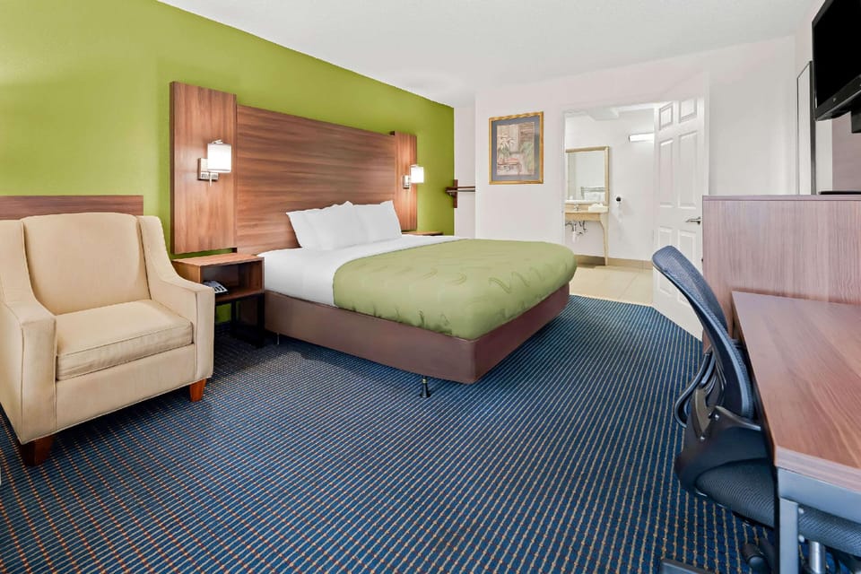 Guestroom