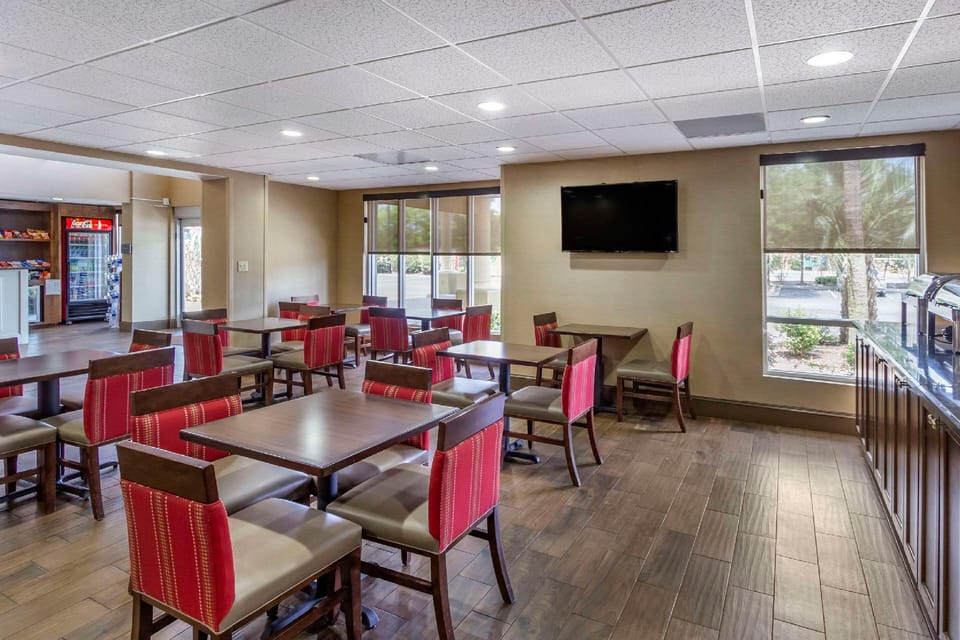 Comfort Suites At the University Hotel in South Carolina