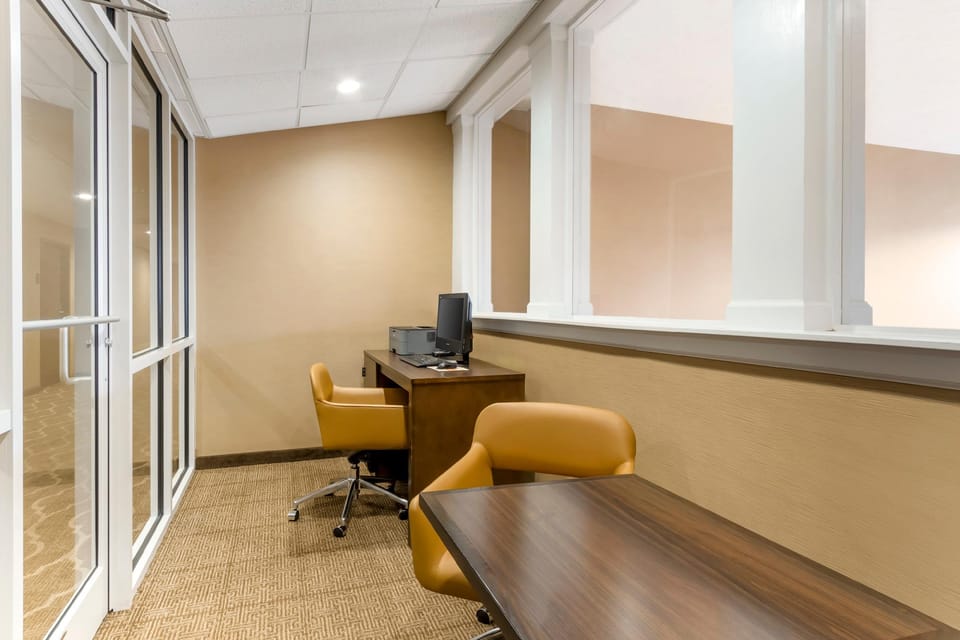 Comfort Suites At the University Hotel in South Carolina