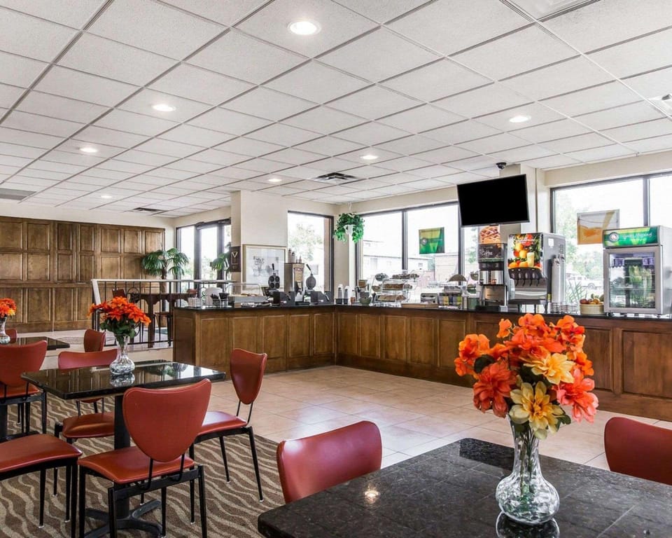 Quality Inn Brunswick Hotel in Georgia
