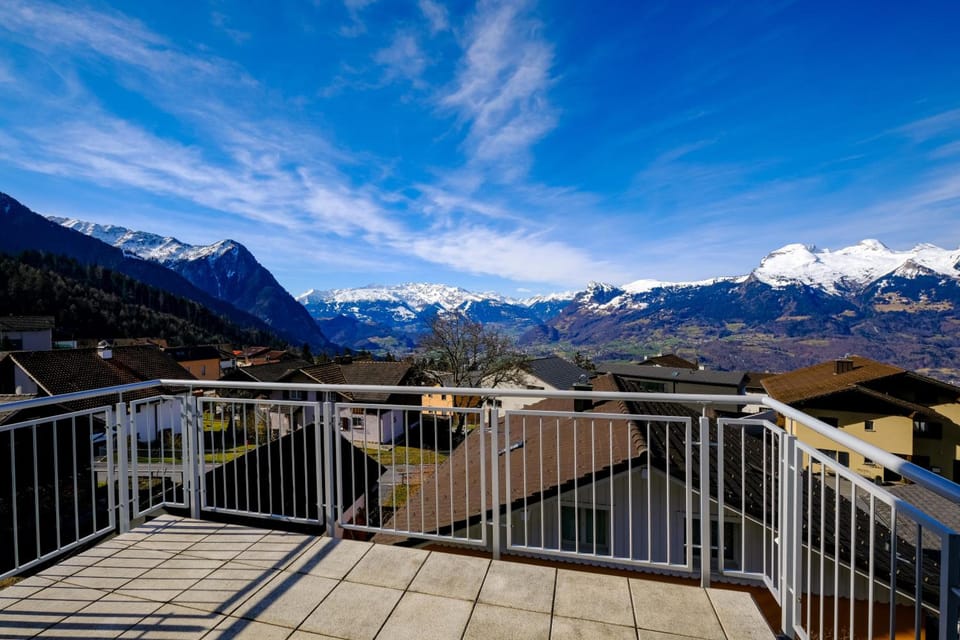 Modern and cosy 5 rooms penthouse with stunning view Hotel in Vorarlberg, Austria