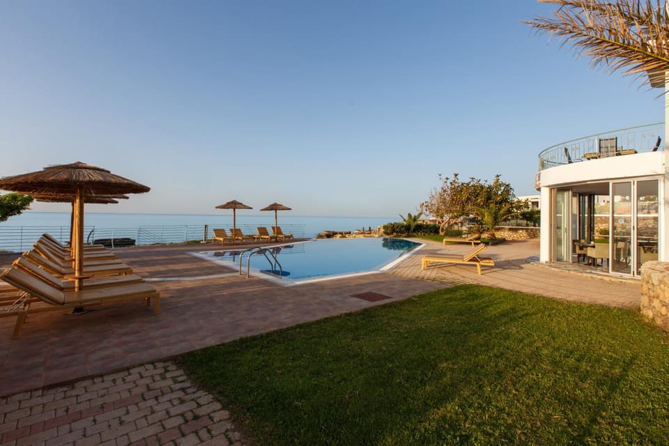 Romantica Beach Hotel in Lasithi