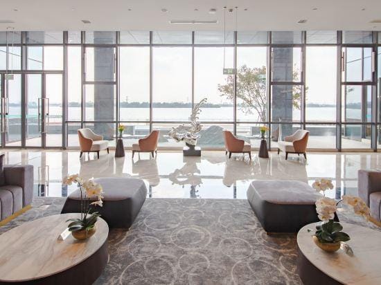 Crystay Hotel & Resort Hotel in Suzhou