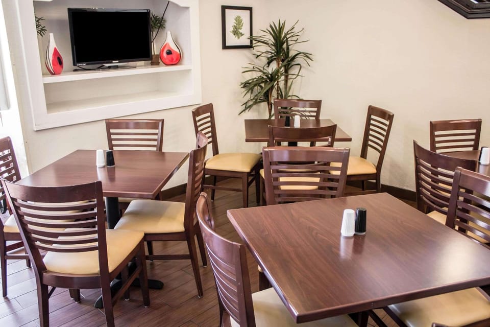 Coffee shop