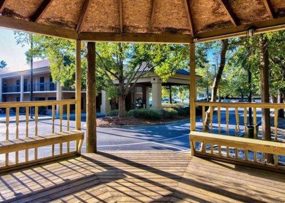 Clarion Inn & Suites Aiken South Hotel in Aiken