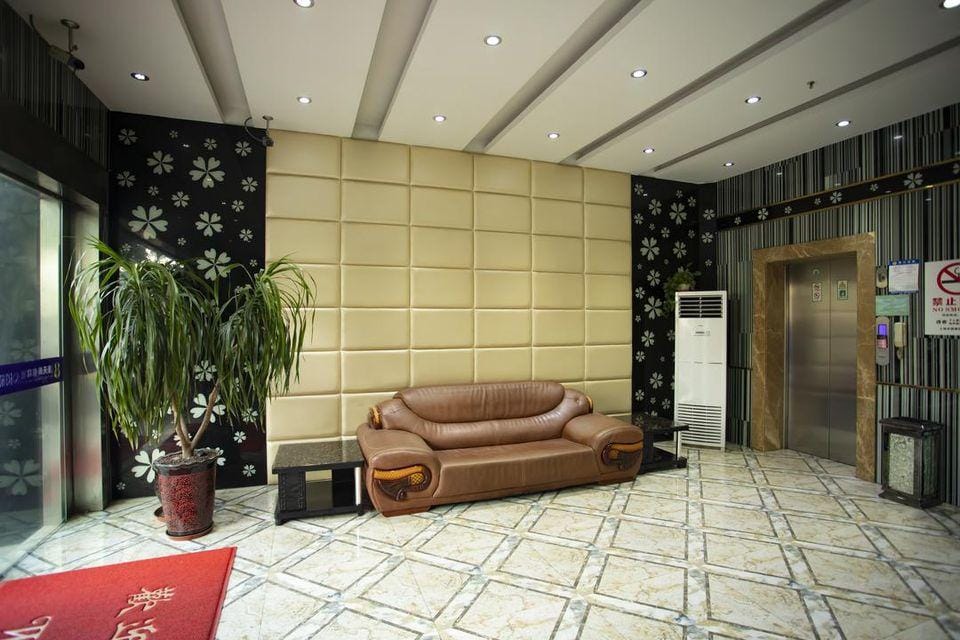8 Days Hotel (Minhang Jiaotong University Branch) Hotel in Shanghai