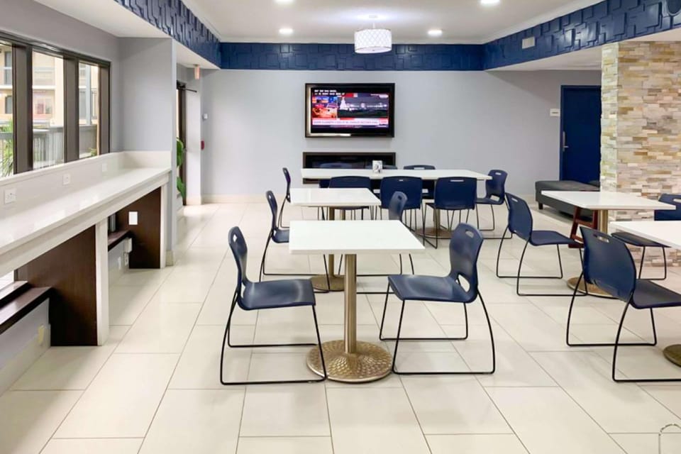 Quality Inn at Albany Mall Hotel in Albany