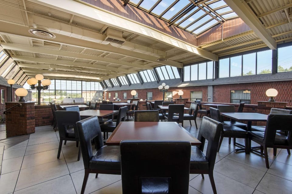 Coffee shop