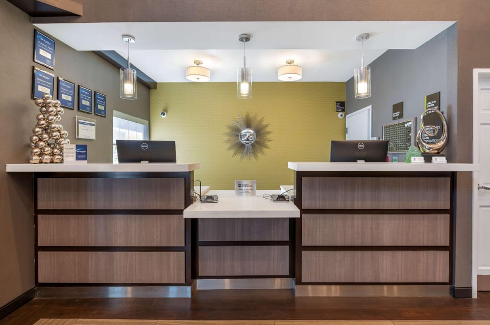 Best Western Hilliard Inn & Suites Hotel in Hilliard