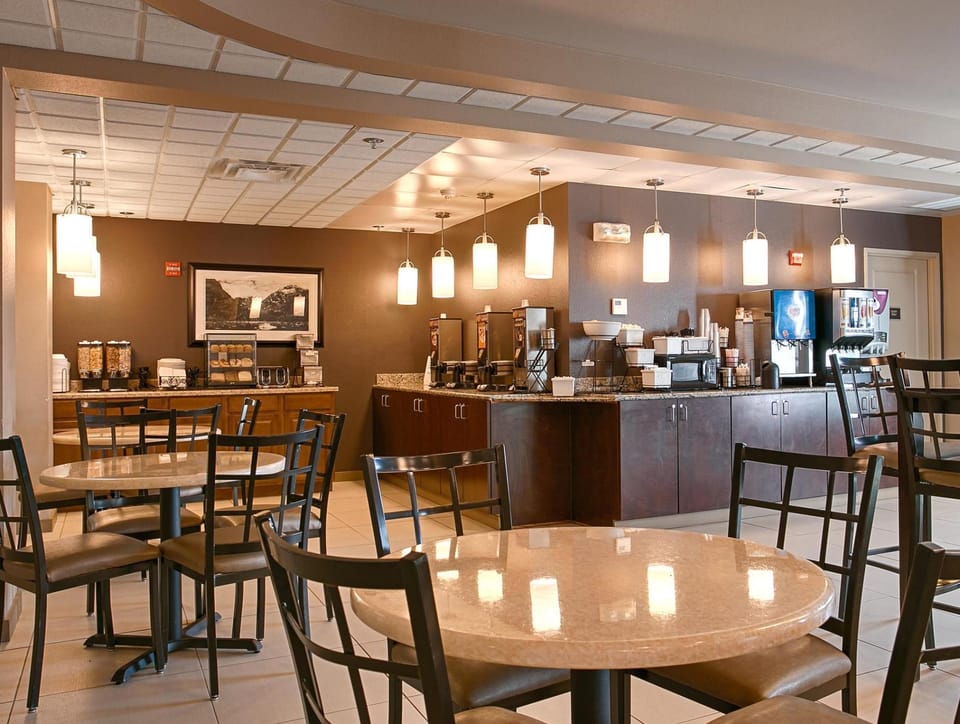 Best Western Plus Chena River Lodge Hotel in Alaska