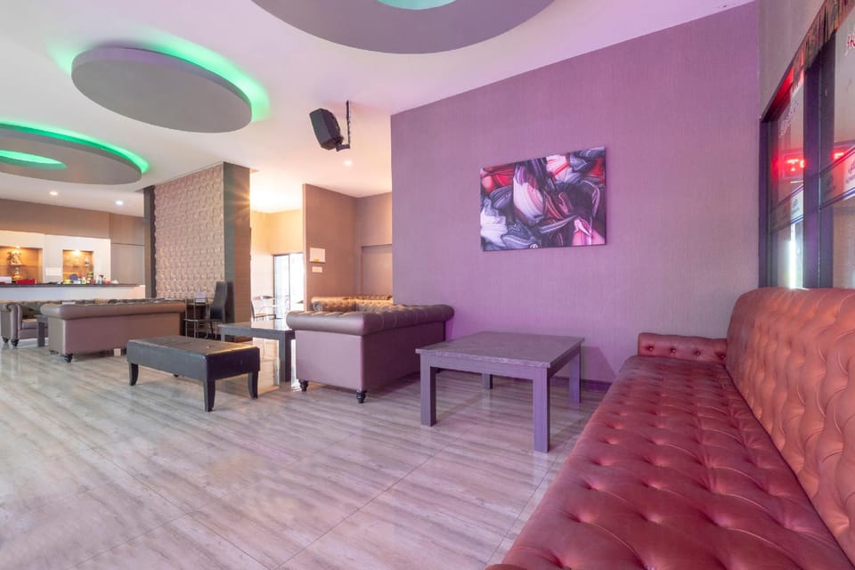 OYO 75382 Chonburi Hotel Hotel in Chon Buri Changwat