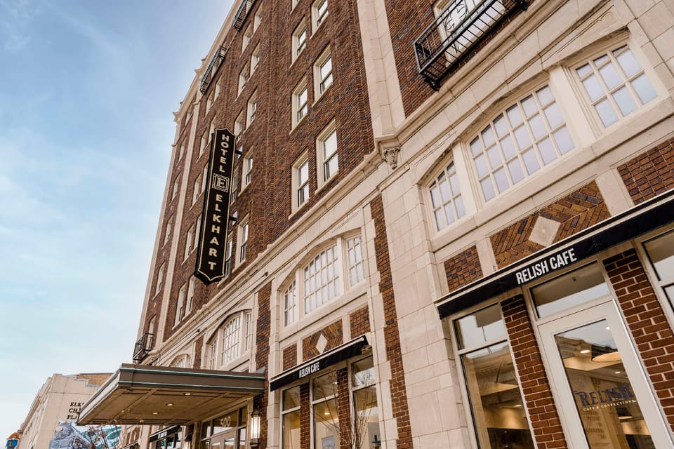 Hotel Elkhart, Tapestry Collection by Hilton Hotel in Elkhart