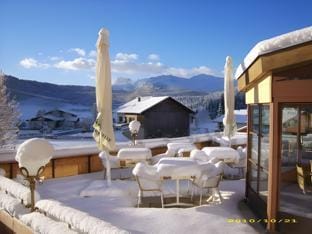 Landhotel Wolf Hotel in Tyrol