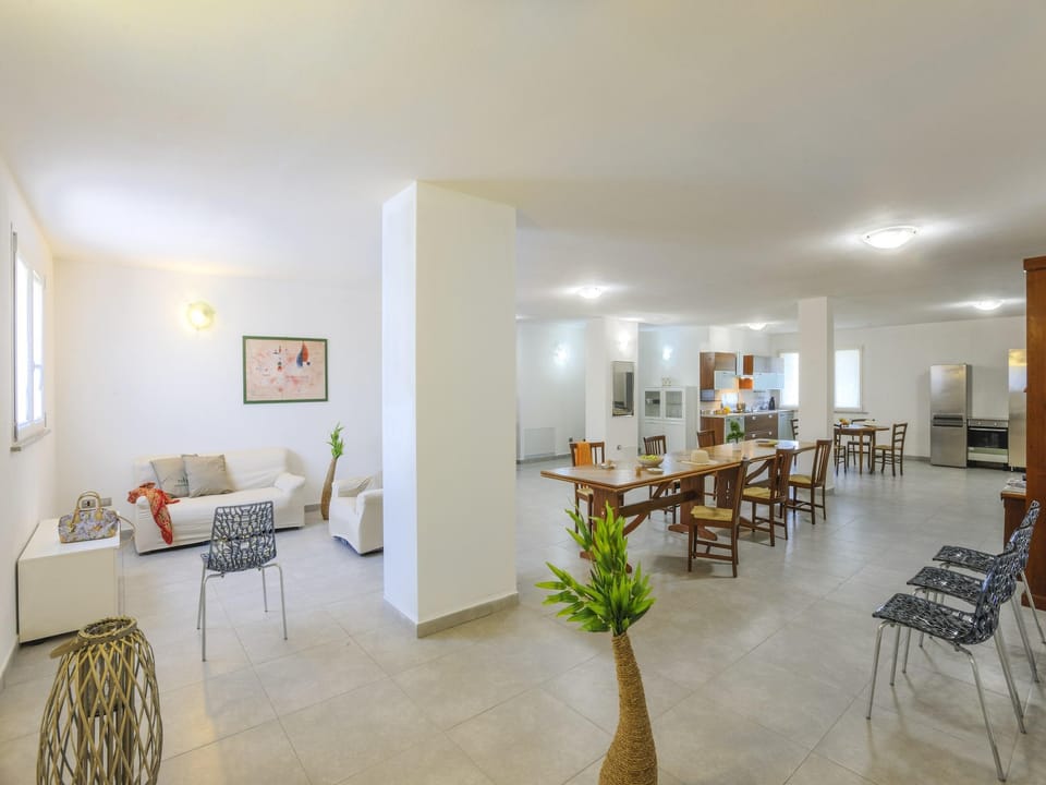 Grand Villa in Tavullia Resort in Marche