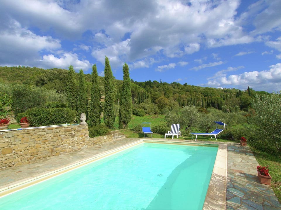 Lovely Villa in Cortona with Swimming Pool Hotel in Umbria