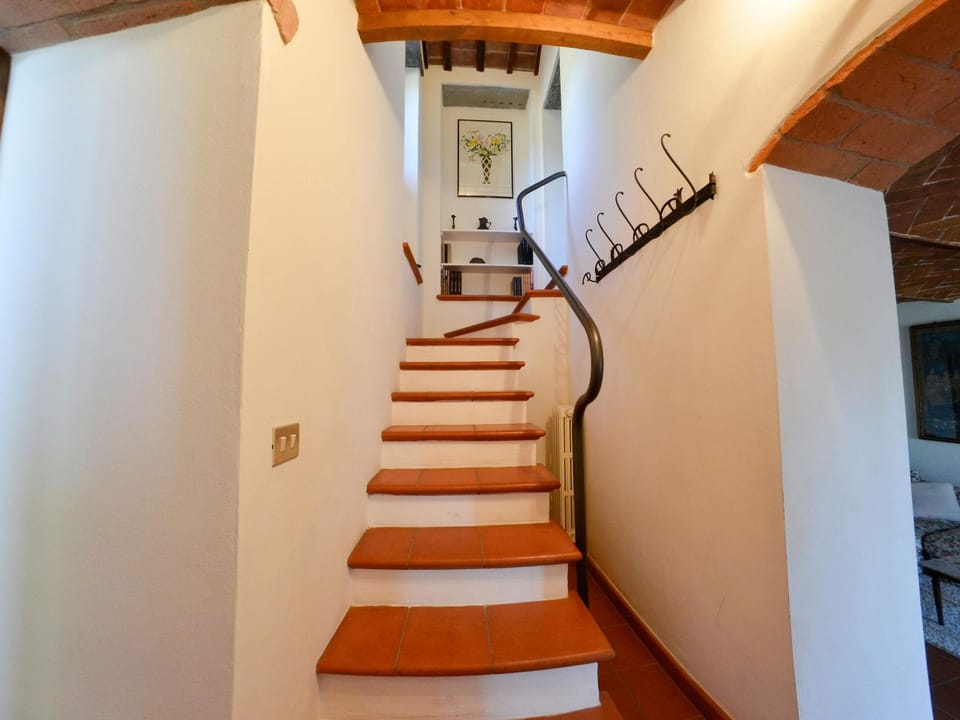 Lovely Villa in Cortona with Swimming Pool Hotel in Umbria