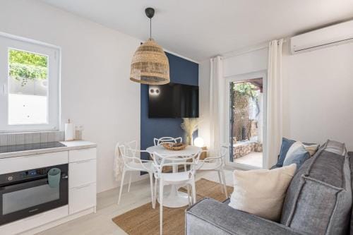 Modern Apartment with pool and terrace Hotel in Šibenik-Knin County, Croatia