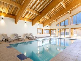 Apartment in French Alps with Wellness Centre Hotel in Haute-Savoie