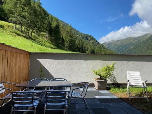 Apartment in Zwieselstein comfort 61m Hotel in Trentino-South Tyrol