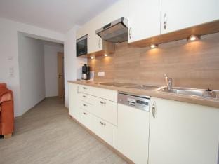 Apartment in Uderns near Ski Lift Hochzillertal Hotel in Uderns