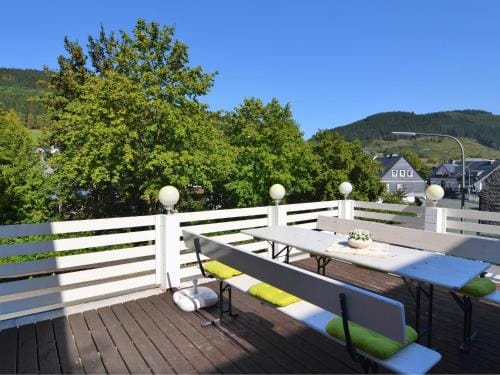 Ferienhaus in Sauerland nahe Winterberg Skifahren Hotel in Schmallenberg