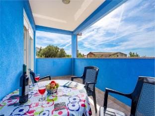 Coastal Bliss in Mandre Hotel in Novalja