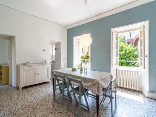 Appartamento in centro storico a Cannero Riviera Hotel in Cannero Riviera