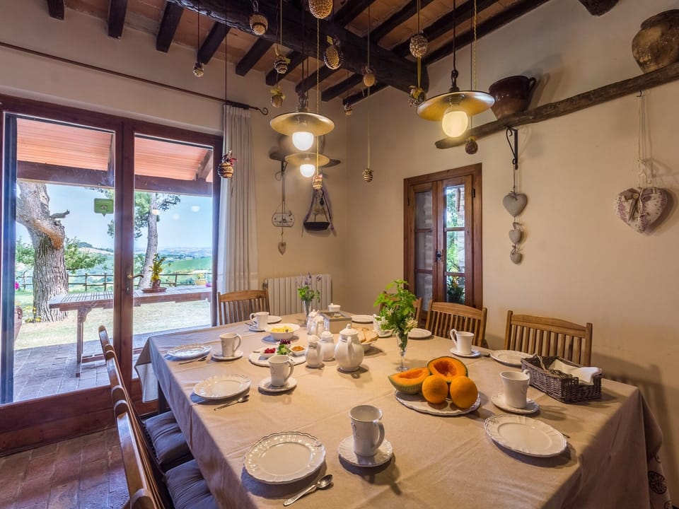 Belvilla by OYO Villa Ise Hotel in Marche