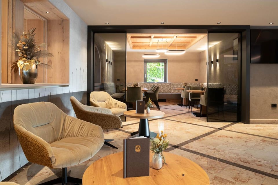 Hotel Burggraflerhof Hotel in Merano