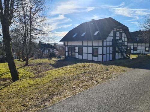 Wohnung in einem Fachwerkhaus Hotel in Frankenau