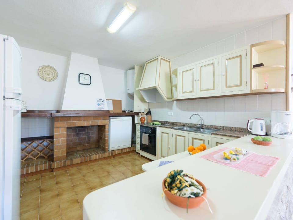 Coste Can Moragues - Villa With Private Pool Resort in Pollença