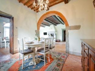Villa in Tuscany with Private Pool Hotel in Umbria