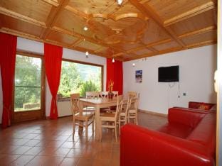 Chalet in Neukirchen near Ski Lifts Hotel in Salzburgerland