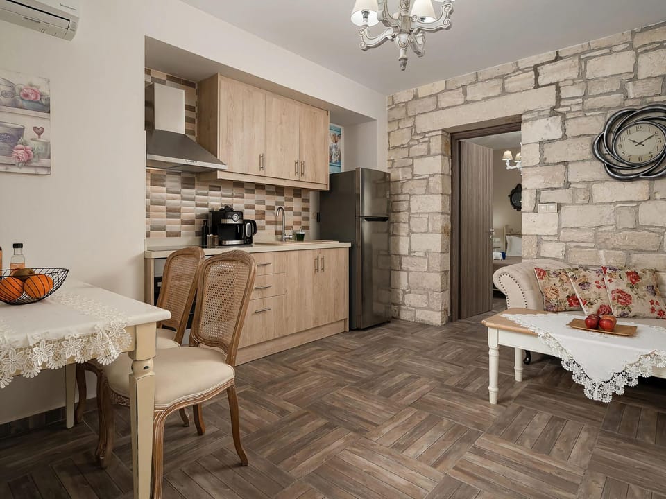 Villa in Kamilari near Beach  Pool Resort in Crete