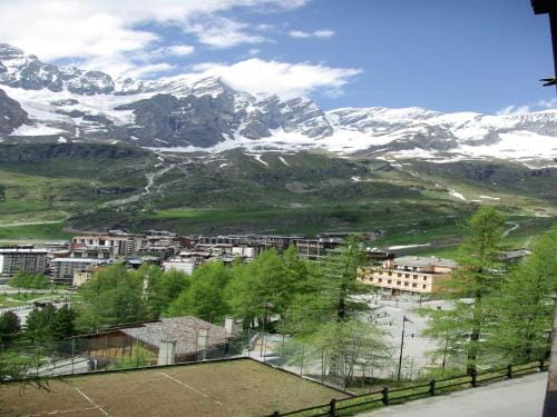 Ski Retreat, Slopes of Cervinia Hotel in Breuil-Cervinia