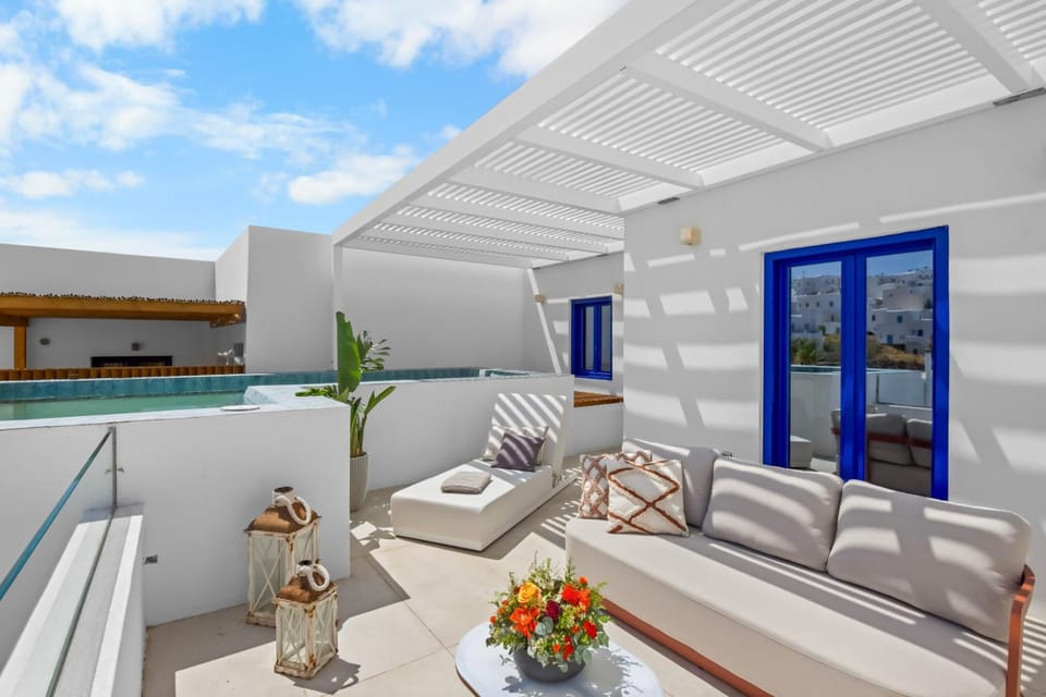 Alexandros Apartments Apartment hotel in Naousa