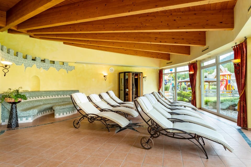 Kinderhotel Larchenhof Hotel in Tyrol