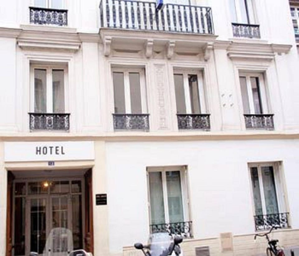Luxelthe Hotel Hotel in Paris