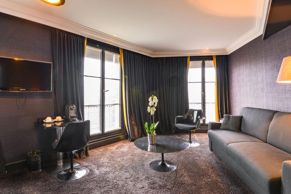 First Hotel Paris Tour Eiffel Hotel in Paris